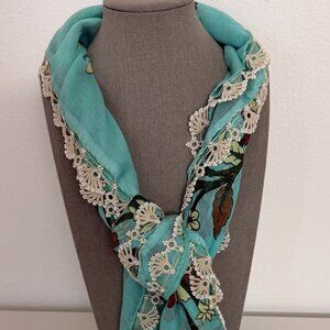 Collectable Traditional Turkish Vintage 1940s-1950s Oya Light Blue & Creme Beads
